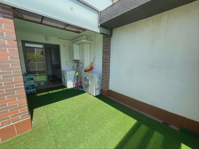 2 Zimmer Wohnung zu vermieten in Cabo de las Huertas, Alicante / Alacant Stadt mit Pool Garage - 1.800 € (Ref: 9945002)