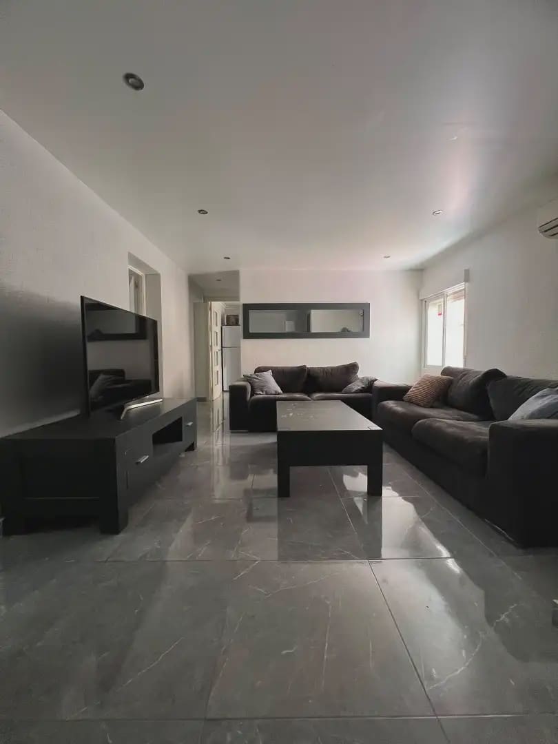 3 slaapkamer Flat te koop in Alicante stad - € 120.000 (Ref: 9946811)