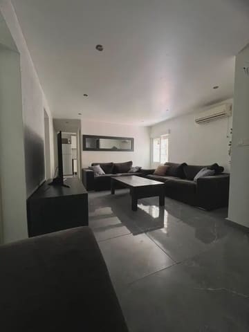 3 soverom Leilighet til salgs i Virgen del Remedio - Parque lo Morant, Alicante by - € 120 000 (Ref: 9946811)