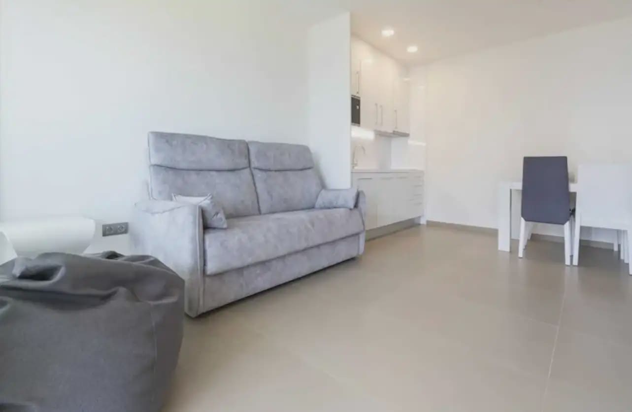 2 soveværelse Lejlighed til salg i Benidorm med swimmingpool garage - € 395.000 (Ref: 9953454)