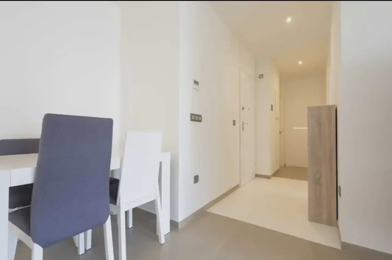 2 soveværelse Lejlighed til salg i Benidorm med swimmingpool garage - € 395.000 (Ref: 9953454)