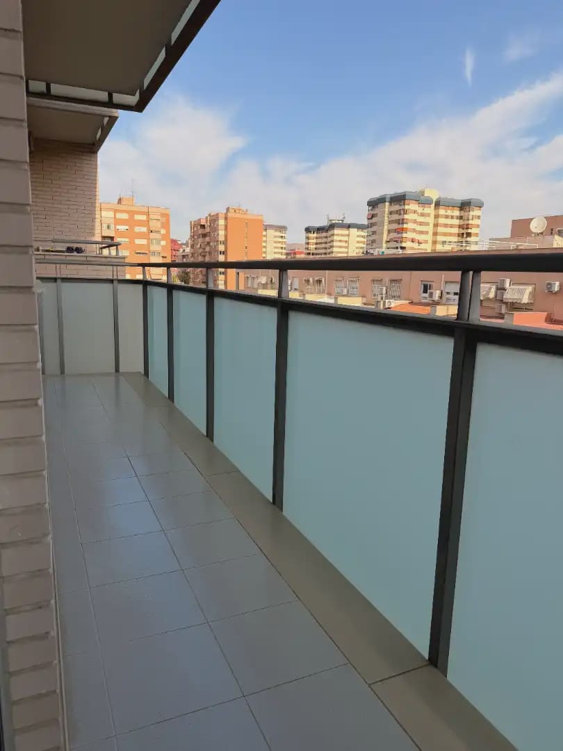 3 bedroom Flat for rent in Alicante / Alacant city with pool garage - € 1,380 (Ref: 9953609)