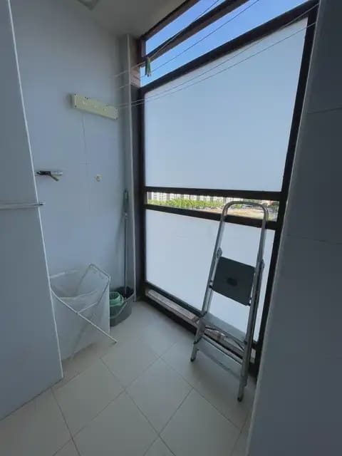 3 soverom Leilighet til leie i Alicante by med svømmebasseng garasje - € 1 380 (Ref: 9953609)