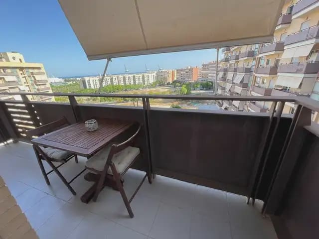 3 soverom Leilighet til leie i Alicante by med svømmebasseng garasje - € 1 380 (Ref: 9953609)