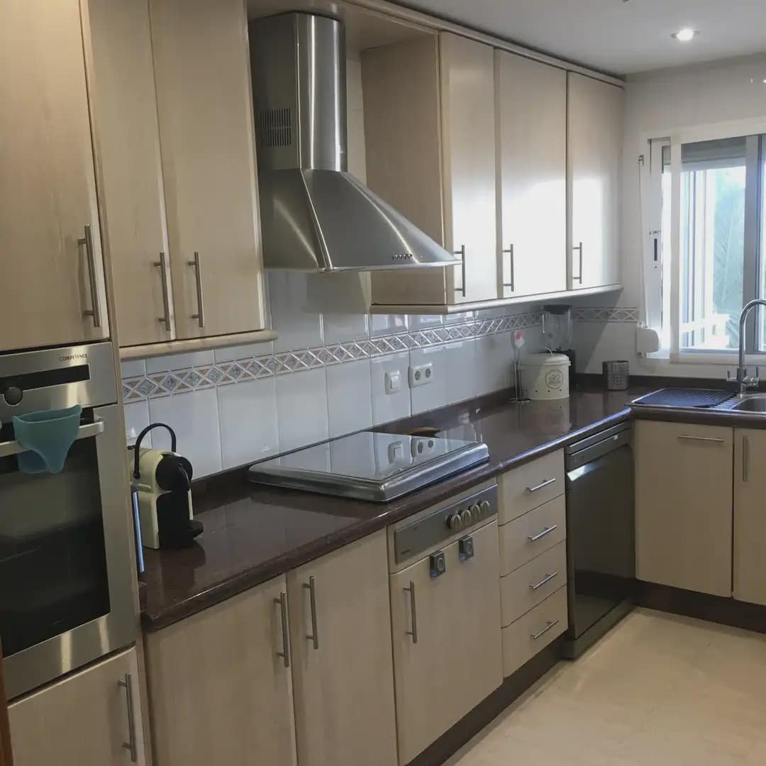 3 sypialnia Mieszkanie na sprzedaż w El Campello z basenem - 470 000 € (Ref: 9958939)