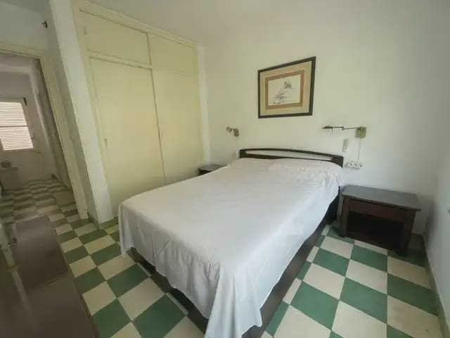3 bedroom Terraced Villa for rent in Alicante / Alacant city with garage - € 1,600 (Ref: 9961819)