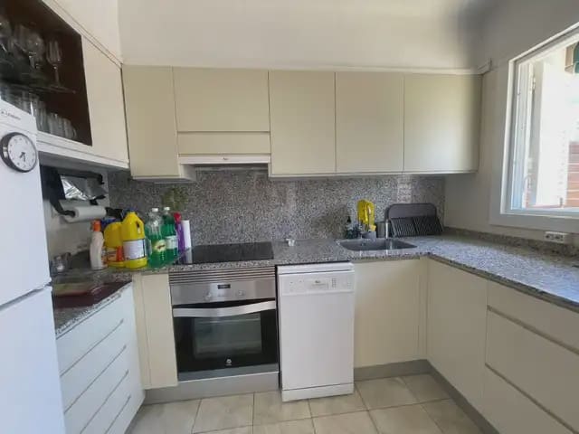 3 bedroom Terraced Villa for rent in Alicante / Alacant city with garage - € 1,600 (Ref: 9961819)