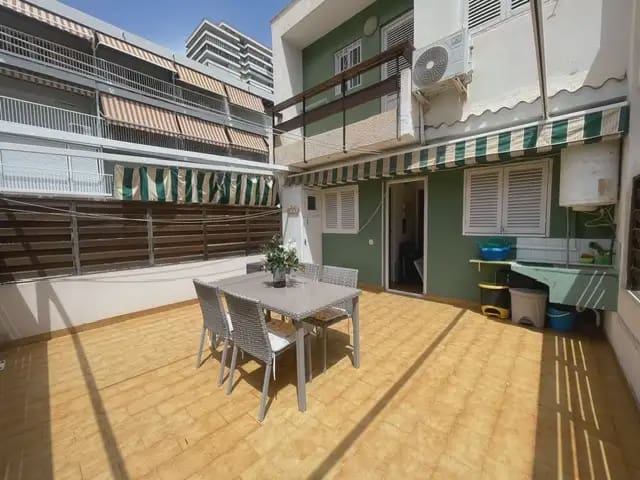 3 makuuhuone Rivitalo vuokrattavana paikassa Playa de San Juan, Alicante kaupunki mukana 
autotalli - 1 600 € (Ref: 9961819)