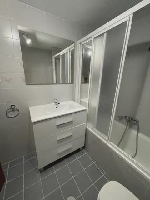 3 Zimmer Wohnung zu vermieten in El Campello mit Pool Garage - 1.700 € (Ref: 9964536)