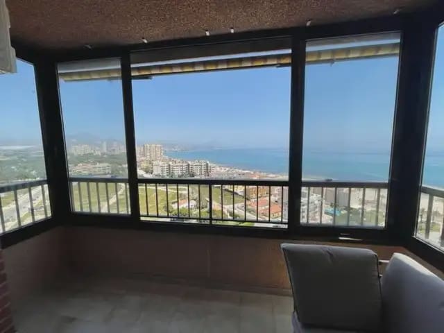 3 Zimmer Wohnung zu vermieten in El Campello mit Pool Garage - 1.700 € (Ref: 9964536)