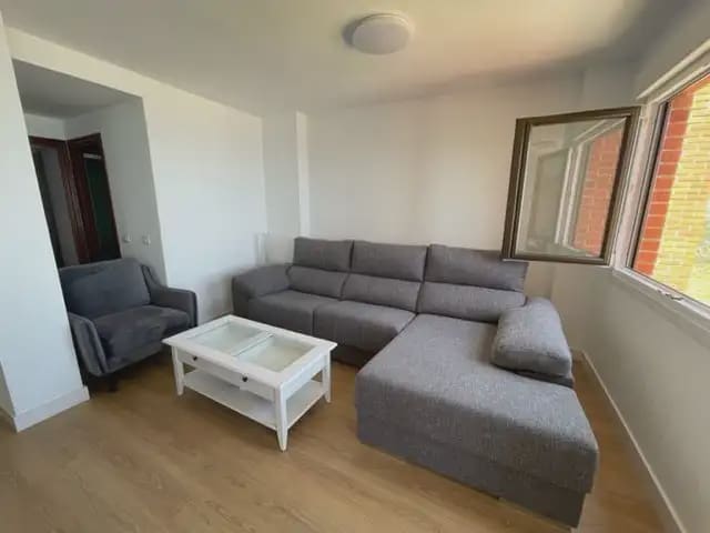 3 Zimmer Wohnung zu vermieten in El Campello mit Pool Garage - 1.700 € (Ref: 9964536)