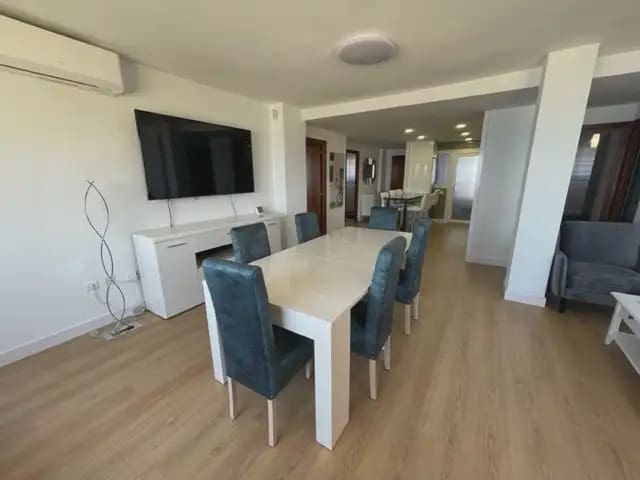 3 Zimmer Wohnung zu vermieten in El Campello mit Pool Garage - 1.700 € (Ref: 9964536)