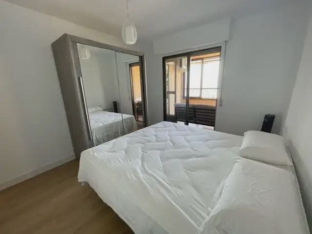 3 Zimmer Wohnung zu vermieten in El Campello mit Pool Garage - 1.700 € (Ref: 9964536)
