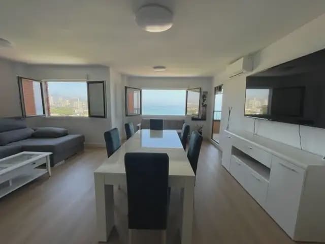 3 makuuhuone Asunto vuokrattavana paikassa Playa de Muchavista, El Campello mukana uima-altaan 
autotalli - 1 700 € (Ref: 9964536)