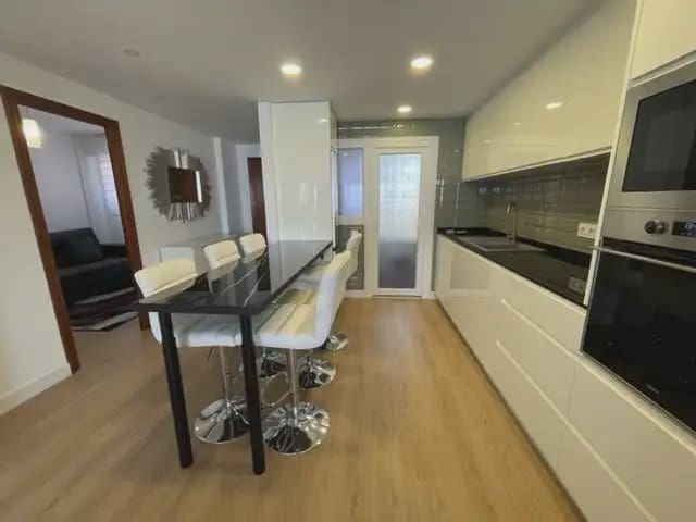 3 Zimmer Wohnung zu vermieten in El Campello mit Pool Garage - 1.700 € (Ref: 9964536)