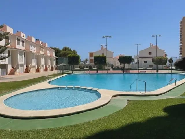 3 Zimmer Wohnung zu vermieten in El Campello mit Pool Garage - 1.700 € (Ref: 9964536)