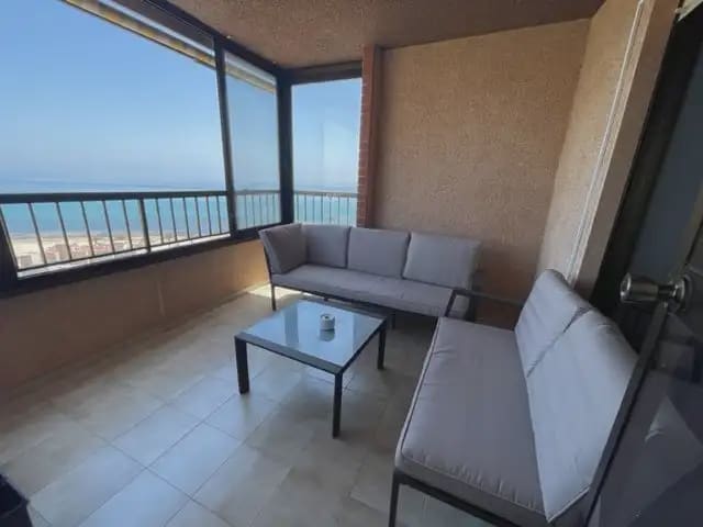 3 makuuhuone Asunto vuokrattavana paikassa Playa de Muchavista, El Campello mukana uima-altaan 
autotalli - 1 700 € (Ref: 9964536)