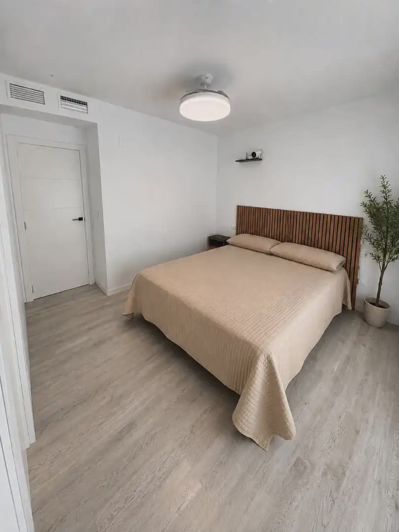 Ático de 2 habitaciones en San Vicente / Sant Vicent del Raspeig en venta con garaje - 299.000 € (Ref: 9974530)