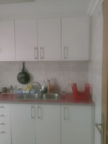 Piso de 2 habitaciones en Virgen del Remedio - Parque lo Morant, Alicante / Alacant ciudad en venta - 118.000 € (Ref: 9978044)