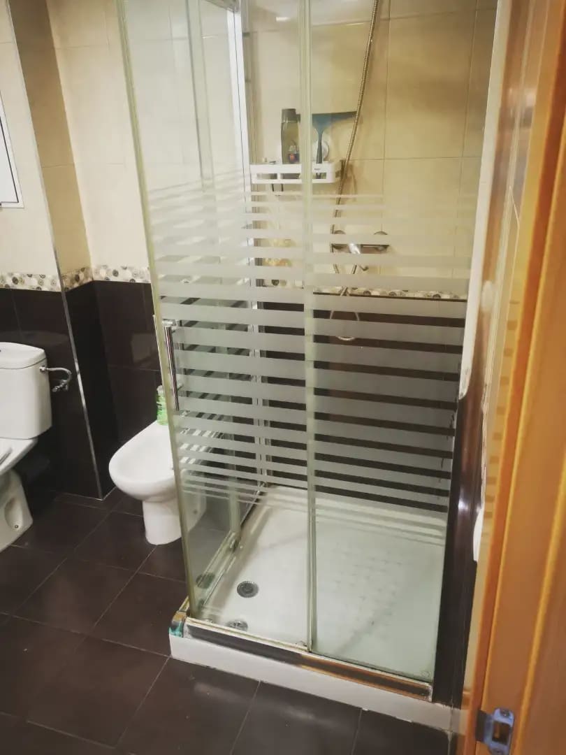 2 quarto Apartamento para arrendar em Alicante cidade com garagem - 1 190 € (Ref: 9981716)