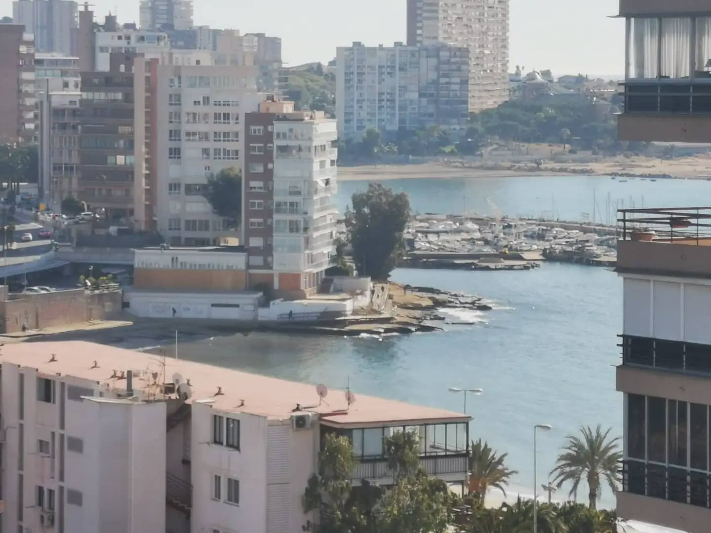 2 quarto Apartamento para arrendar em Alicante cidade com garagem - 1 190 € (Ref: 9981716)