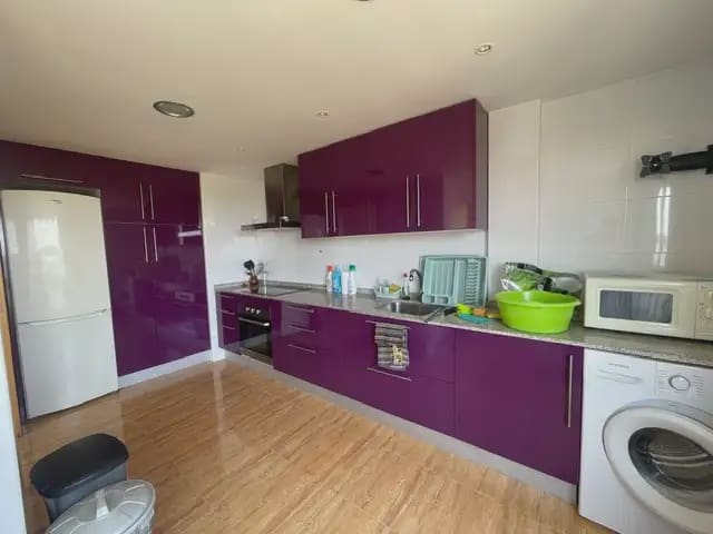 Appartement de 2 chambres à louer à Alicante ville avec garage - 1 190 € (Ref: 9981716)