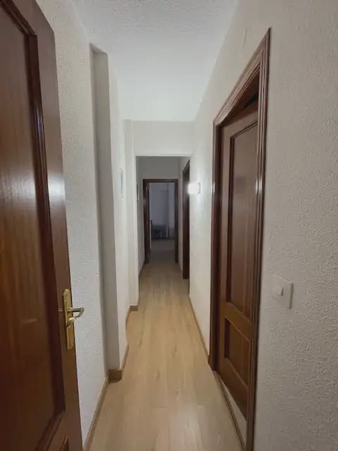 3 quarto Apartamento para arrendar em El Campello - 1 250 € (Ref: 9999468)