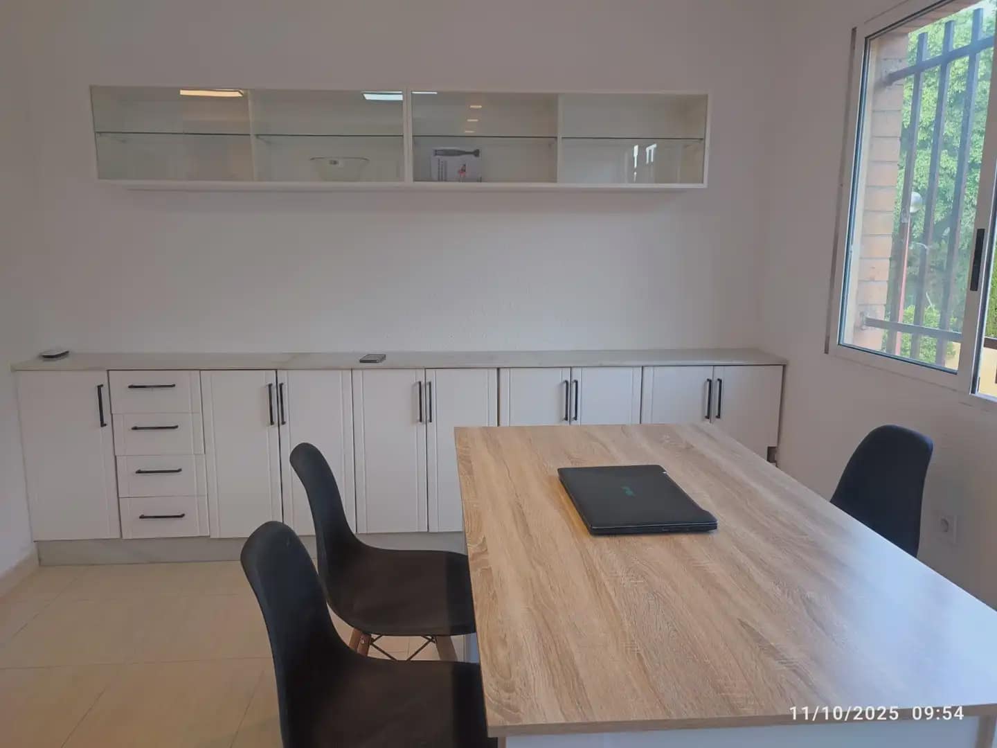 4 sypialnia Bungalow do wynajęcia w Miasto Alicante / Alacant z basenem garażem - 1 800 € (Ref: 9999484)