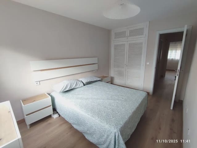 Bungalow de 4 habitaciones en Cabo de las Huertas, Alicante / Alacant ciudad en alquiler con piscina garaje - 1.800 € (Ref: 9999484)