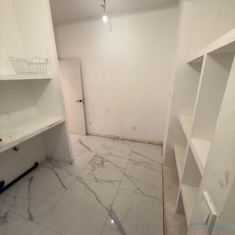 1 slaapkamer Commercieel te koop in Centro Urbano, Benidorm - € 110.000 (Ref: 9674594)