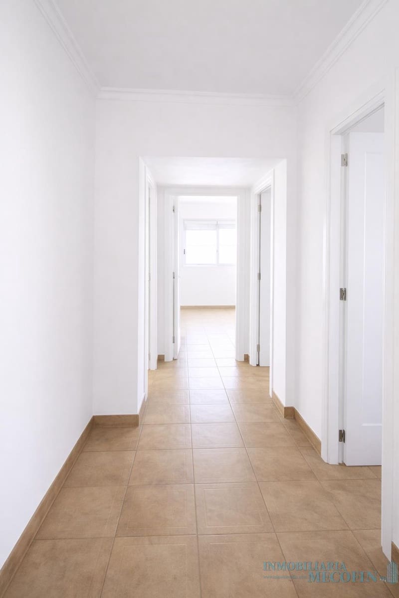 4 quarto Apartamento para venda em Benidorm - 389 000 € (Ref: 9674596)