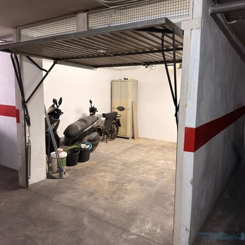 Garage for sale in Colonia Madrid, Benidorm - € 35,000 (Ref: 9674597)