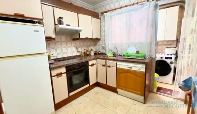 4 bedroom Flat for sale in Centro Urbano, Benidorm - € 259,000 (Ref: 9674598)