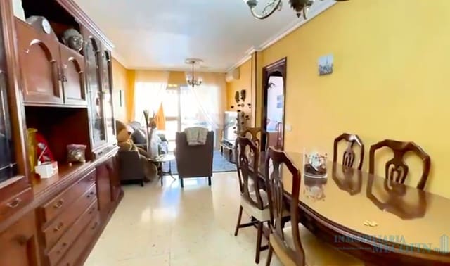 4 bedroom Flat for sale in Centro Urbano, Benidorm - € 259,000 (Ref: 9674598)