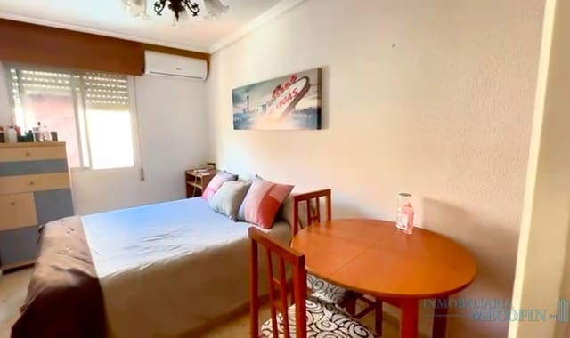 4 bedroom Flat for sale in Centro Urbano, Benidorm - € 259,000 (Ref: 9674598)