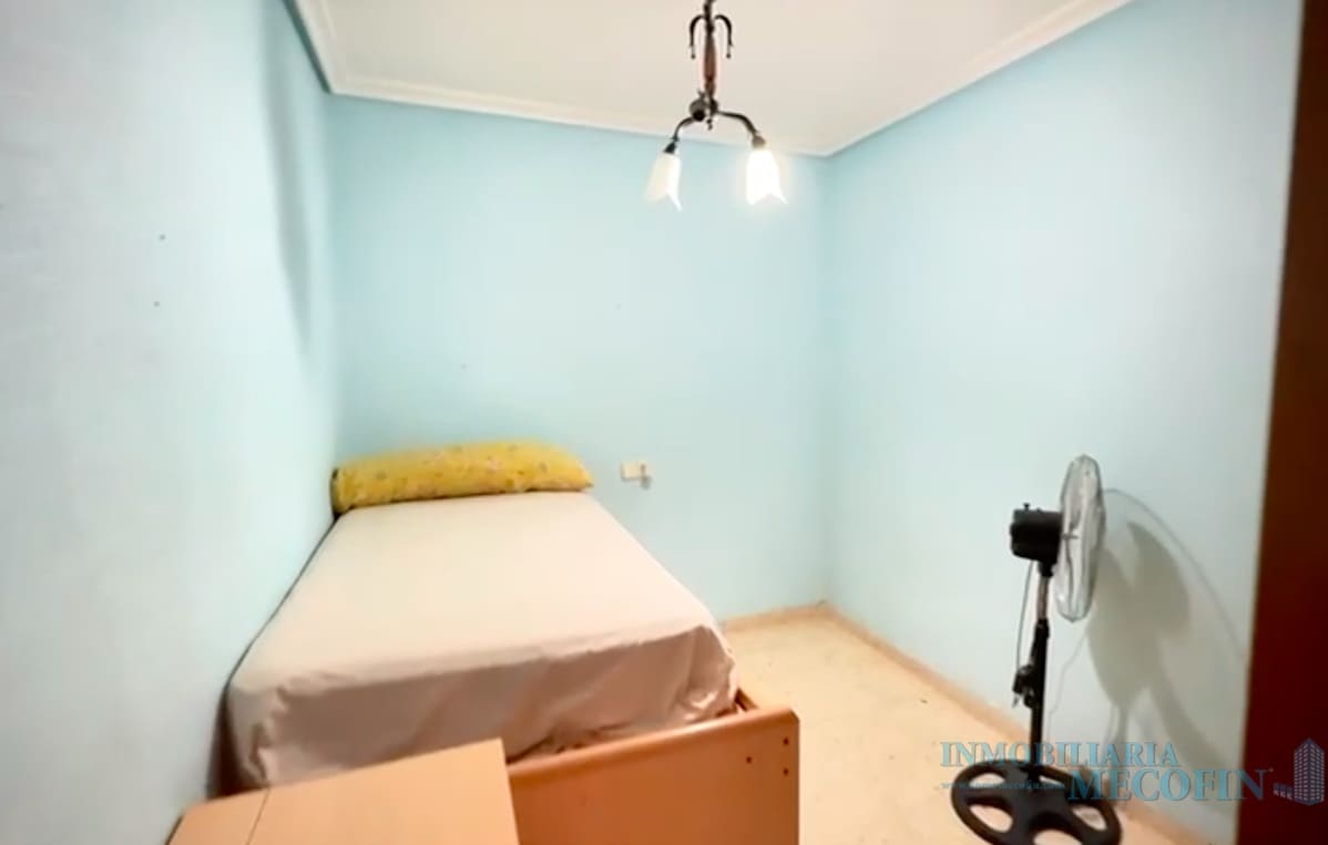 4 bedroom Flat for sale in Benidorm - € 259,000 (Ref: 9674598)