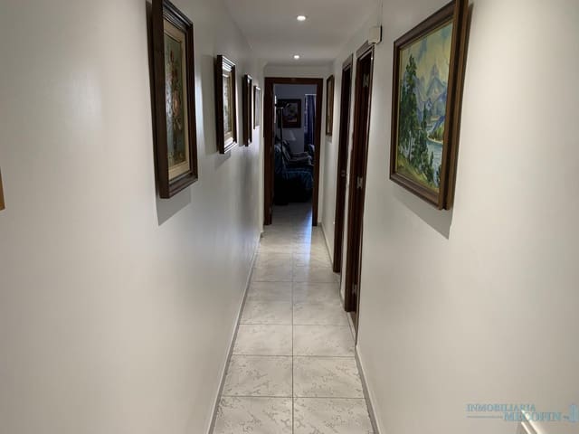 3 bedroom Flat for sale in Centro Urbano, Benidorm - € 260,000 (Ref: 9674599)