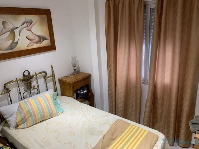 3 bedroom Flat for sale in Centro Urbano, Benidorm - € 260,000 (Ref: 9674599)