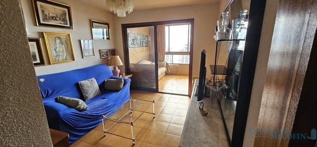 1 bedroom Flat for sale in Centro Urbano, Benidorm with pool - € 295,000 (Ref: 9674600)