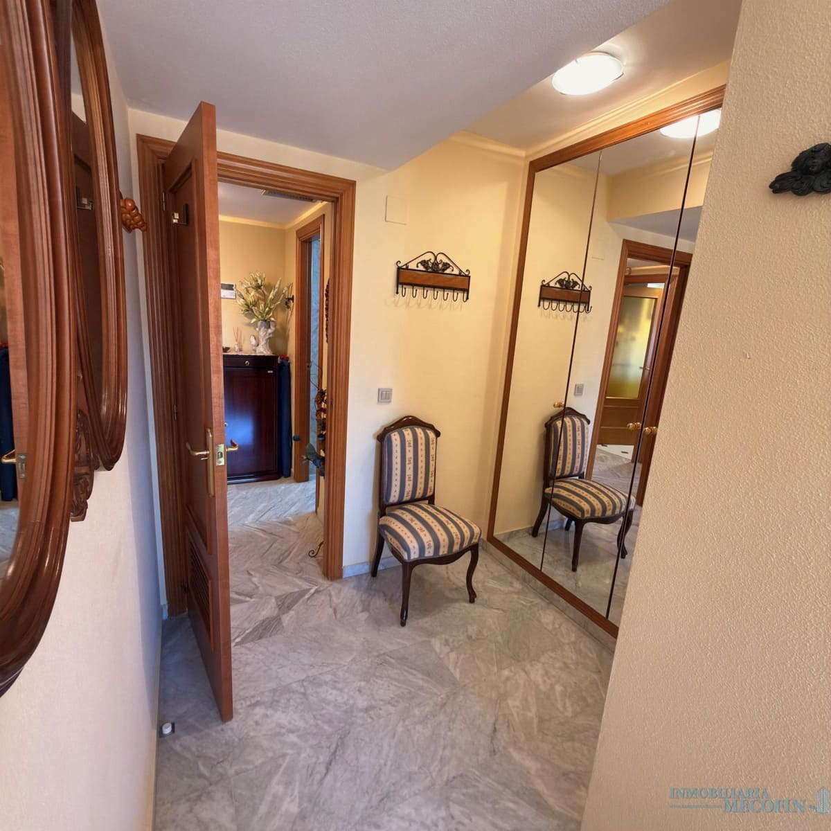 1 soverom Leilighet til salgs i Benidorm med svømmebasseng garasje - € 195 000 (Ref: 9674606)