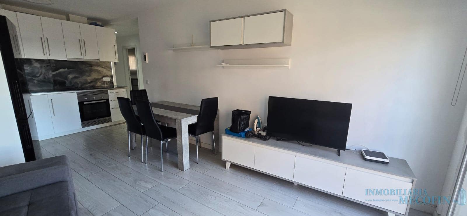 2 Zimmer Wohnung zu verkaufen in Benidorm mit Pool - 210.000 € (Ref: 9674609)