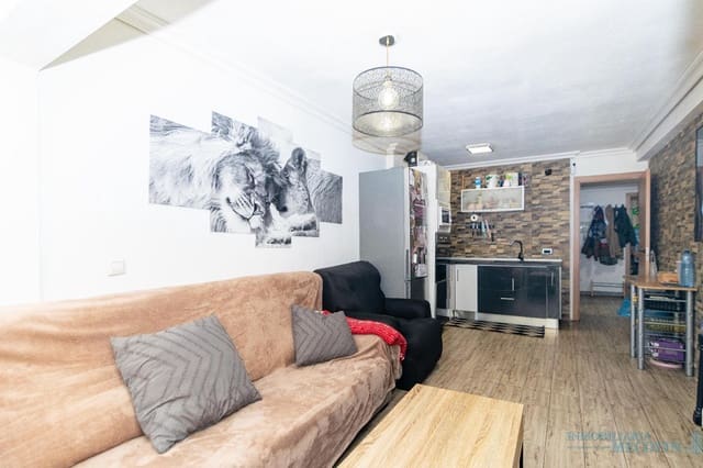 2 Zimmer Wohnung zu verkaufen in Colonia Madrid, Benidorm - 189.000 € (Ref: 9674613)