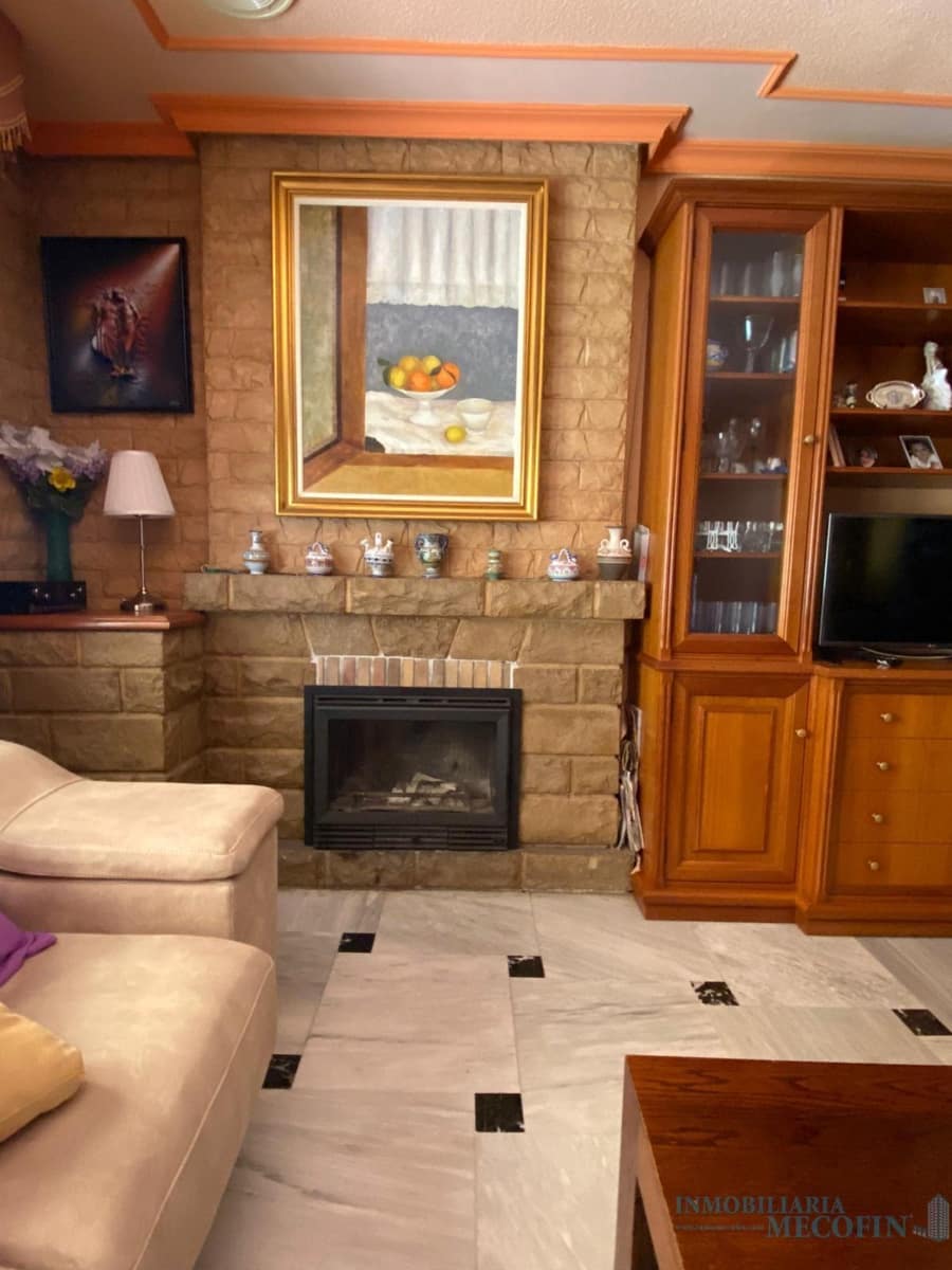 6 chambre Villa/Maison à vendre à La Nucia avec piscine garage - 625 000 € (Ref: 9674617)