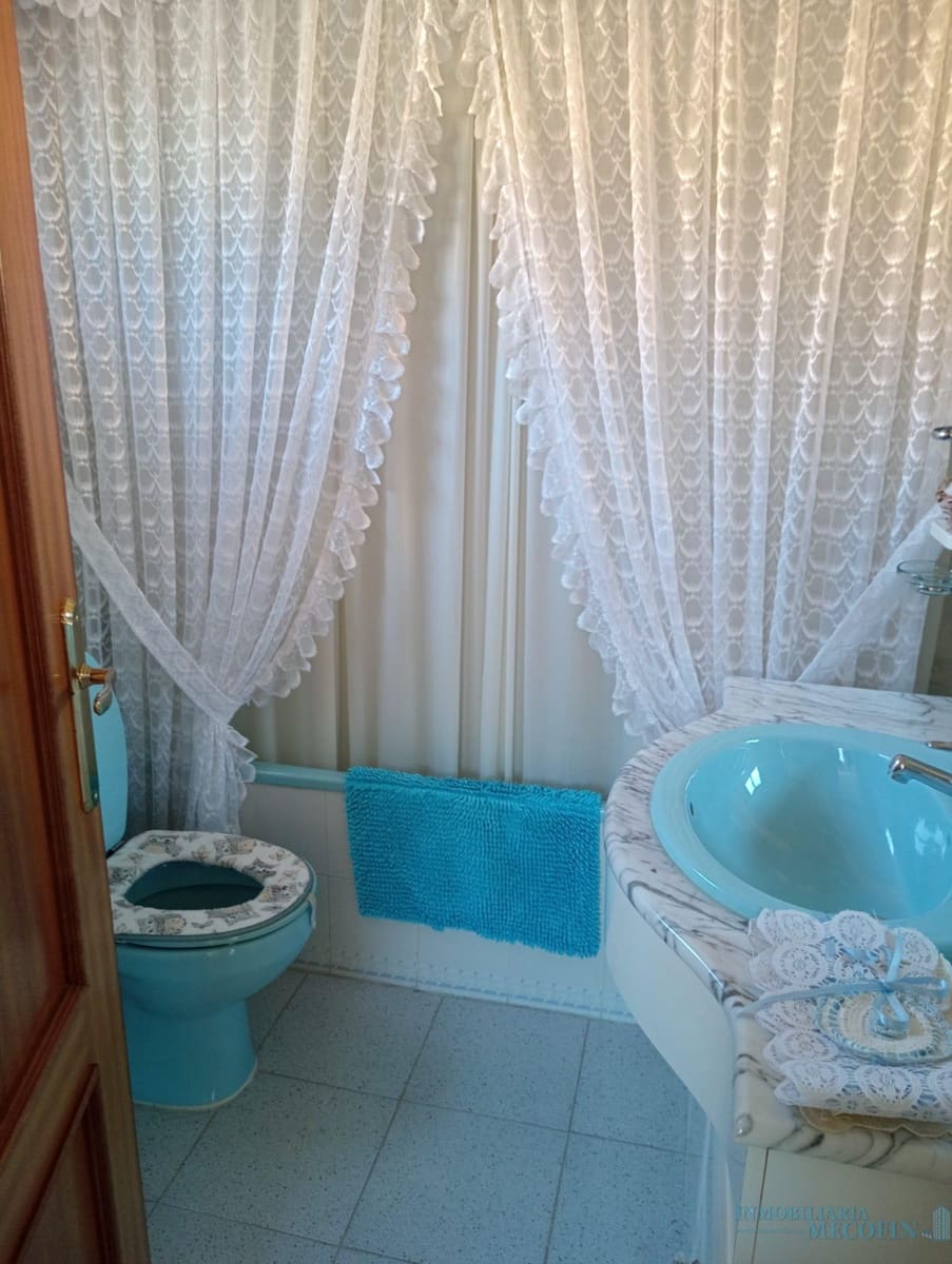 4 Zimmer Villa zu verkaufen in La Nucia mit Pool Garage - 495.000 € (Ref: 9674628)