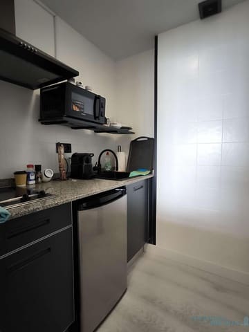 Estudio en Playa Levante, Benidorm en venta con piscina - 269.000 € (Ref: 9674630)