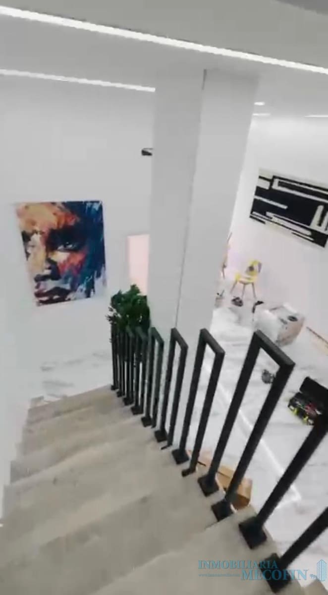 2 bedroom Apartment for sale in Benidorm with pool - € 247,000 (Ref: 9674632)