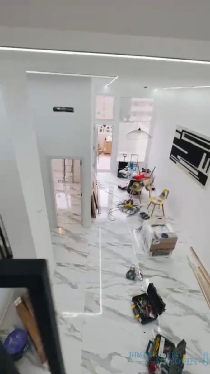 2 bedroom Apartment for sale in Benidorm with pool - € 247,000 (Ref: 9674632)