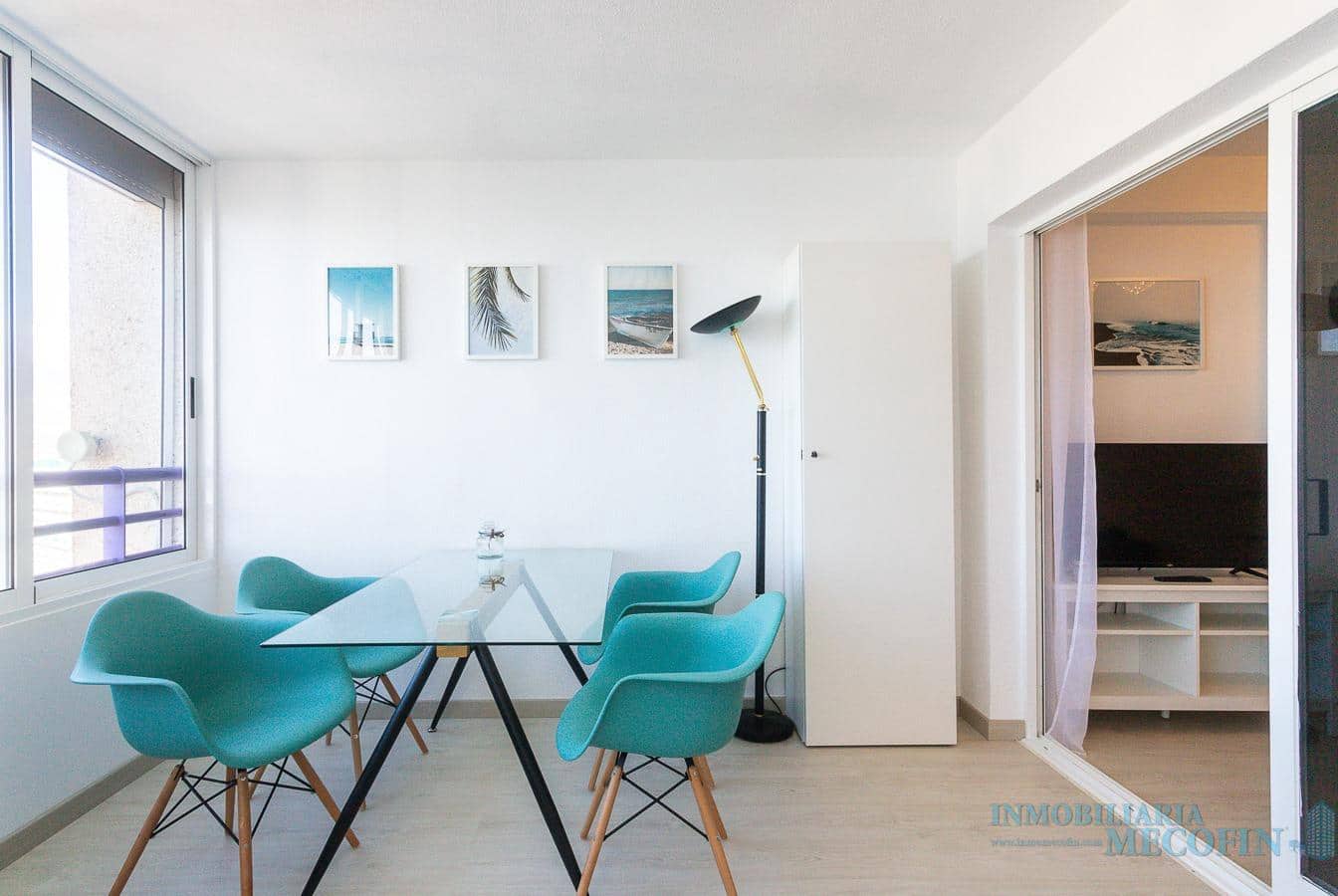 2 bedroom Flat for sale in Benidorm with pool garage - € 315,000 (Ref: 9676521)