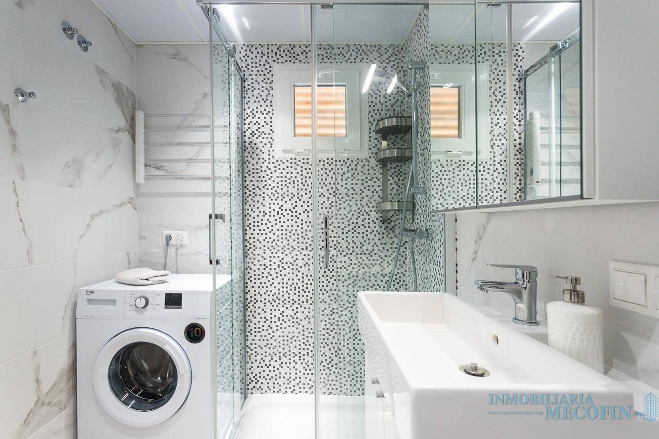 2 bedroom Flat for sale in Benidorm with pool garage - € 315,000 (Ref: 9676521)