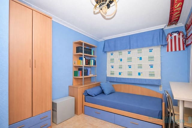 3 Zimmer Wohnung zu verkaufen in Centro Urbano, Benidorm mit Garage - 269.000 € (Ref: 9679309)